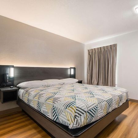 Studio 6 Laredo, Tx - North I-35 외부 사진