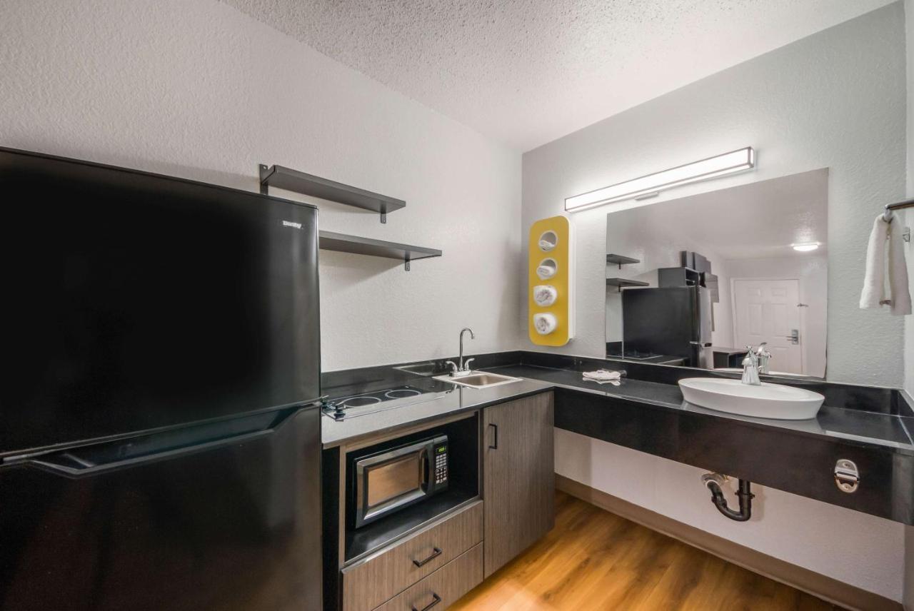 Studio 6 Laredo, Tx - North I-35 외부 사진