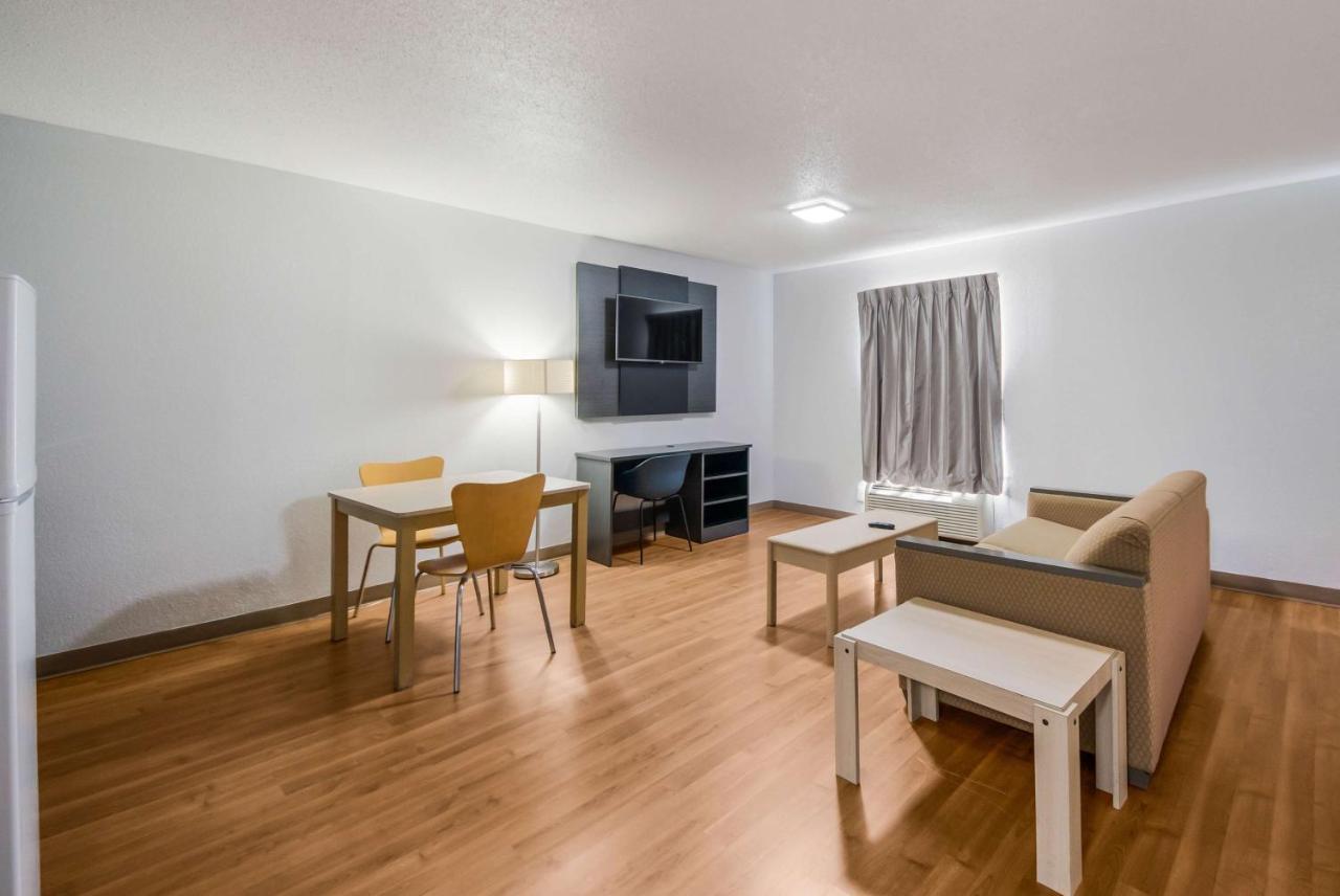 Studio 6 Laredo, Tx - North I-35 외부 사진